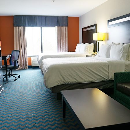 Holiday Inn Express & Suites Roanoke Rapids By Ihg Eksteriør bilde