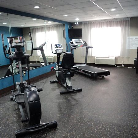 Holiday Inn Express & Suites Roanoke Rapids By Ihg Eksteriør bilde