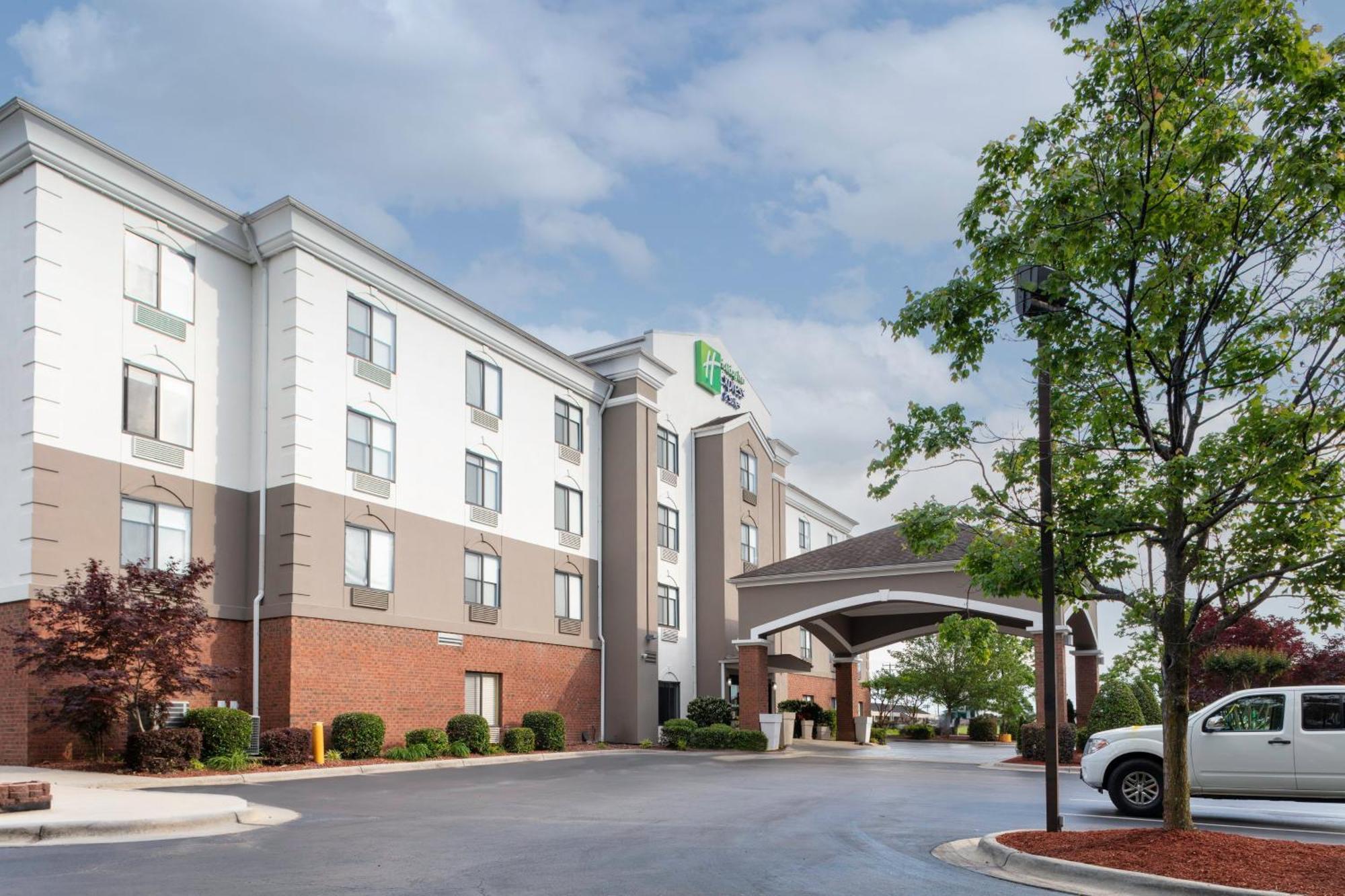Holiday Inn Express & Suites Roanoke Rapids By Ihg Eksteriør bilde