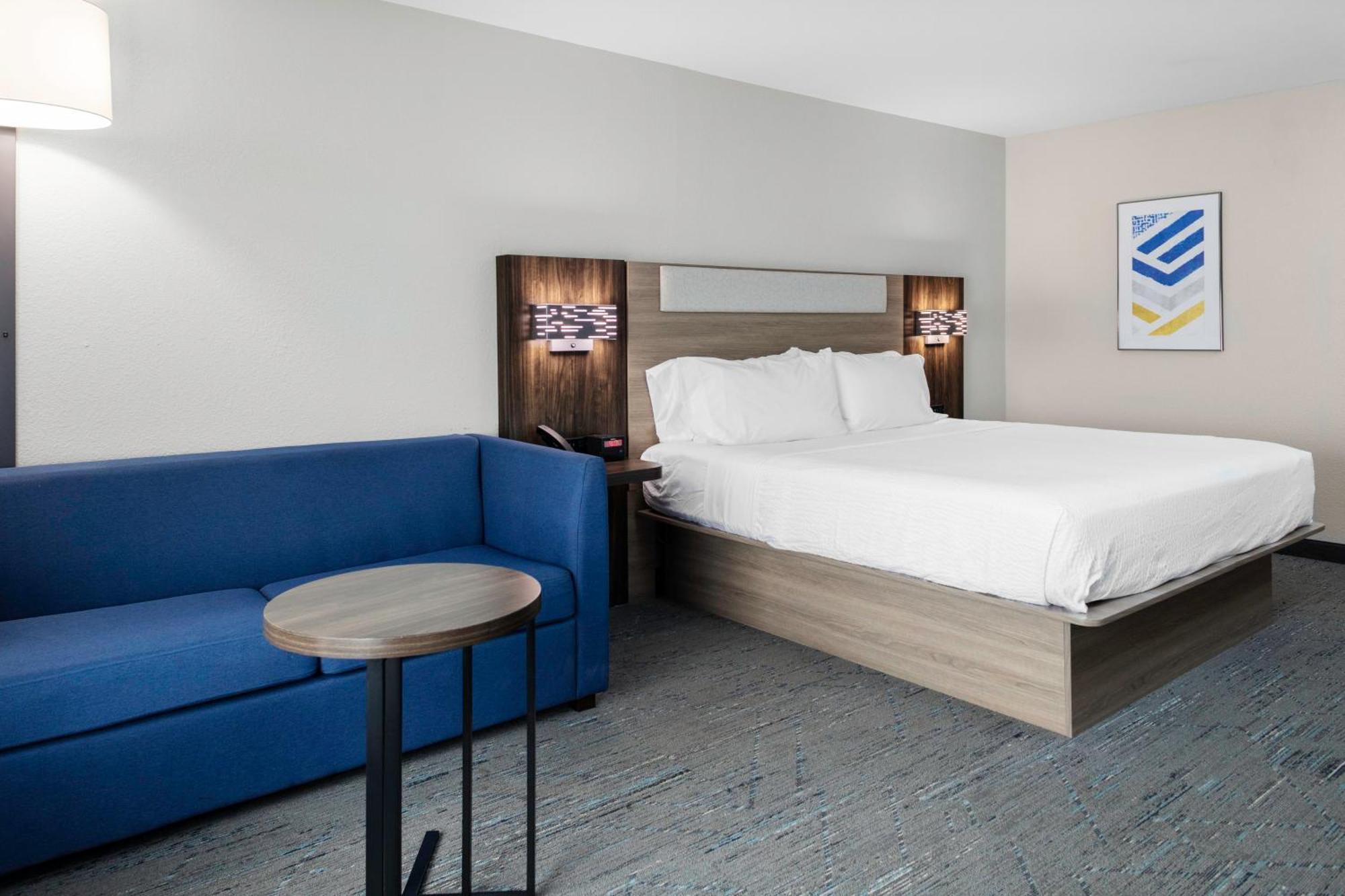 Holiday Inn Express & Suites Roanoke Rapids By Ihg Eksteriør bilde