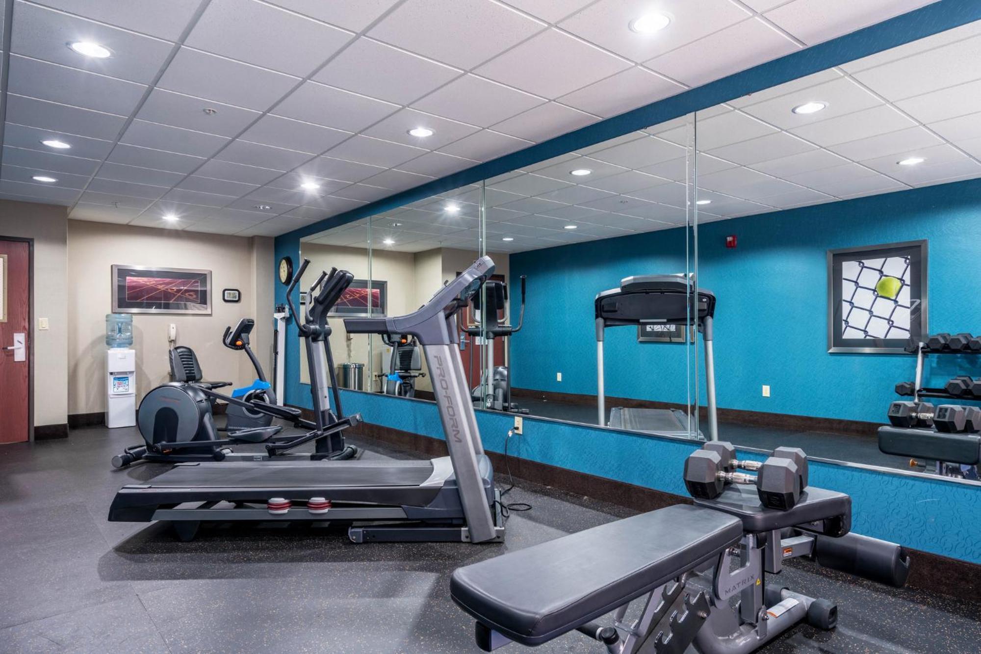 Holiday Inn Express & Suites Roanoke Rapids By Ihg Eksteriør bilde
